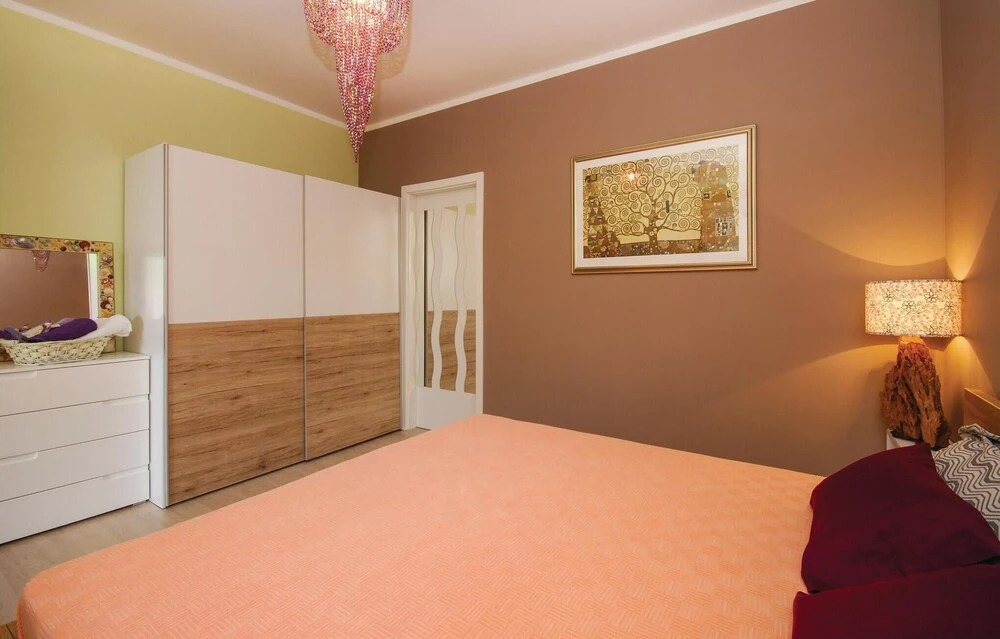Amazing Home in Ika With Wifi and 1 Bedrooms