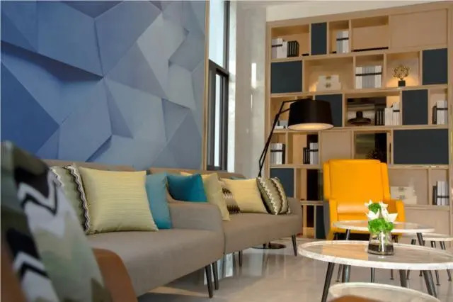 Echarm Hotel Kunming Haitun Road Economic Management College