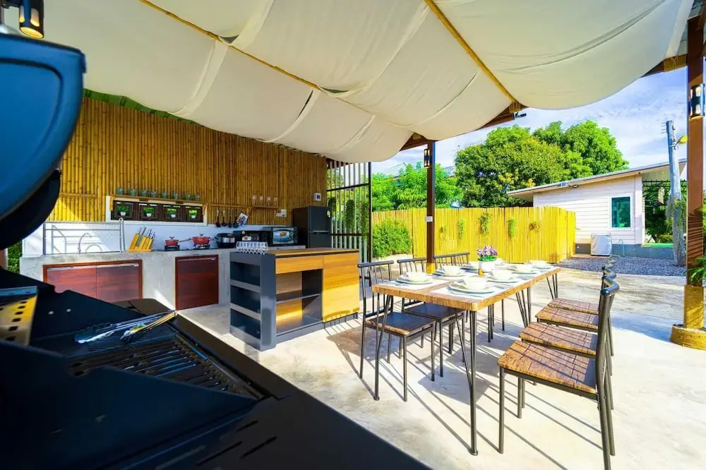 Fantastic 7 Bungalow Private Resort BR7