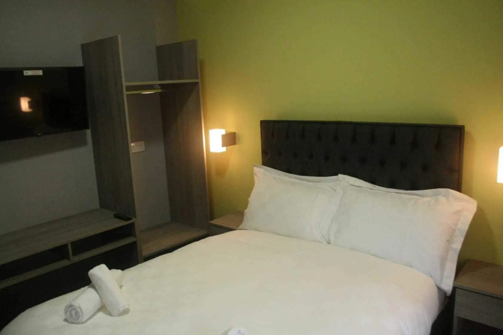The Spring Bank APARTHOTEL