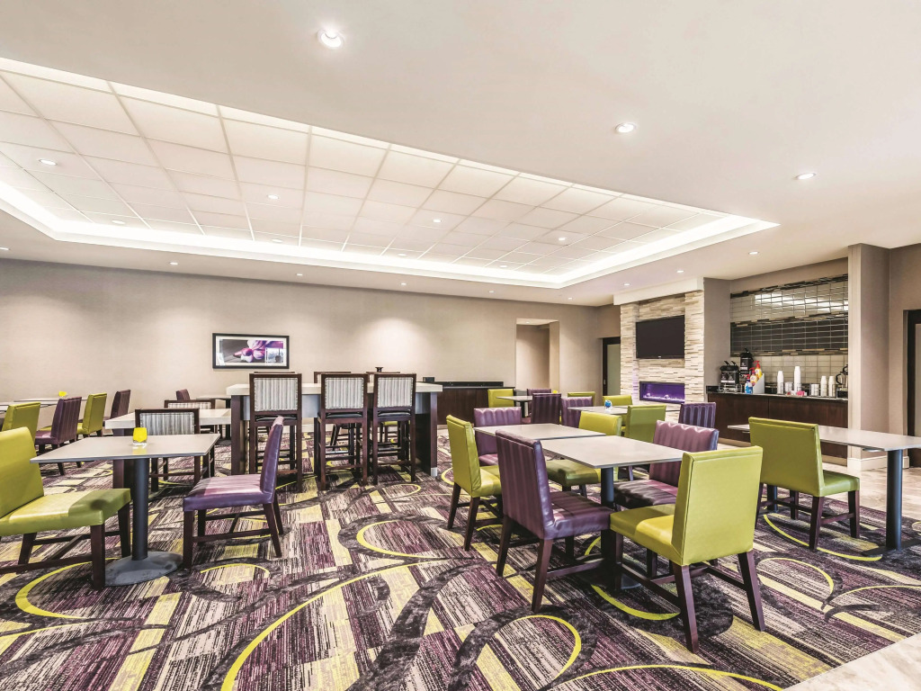 La Quinta by Wyndham Cincinnati Sharonville