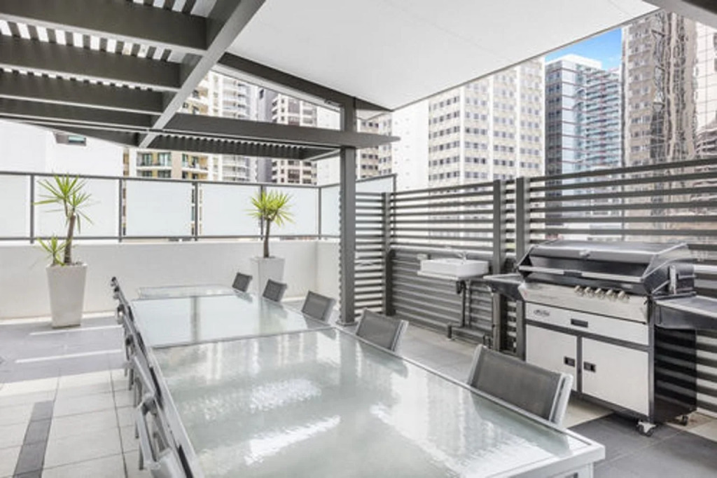 Oaks Brisbane on Margaret Suites