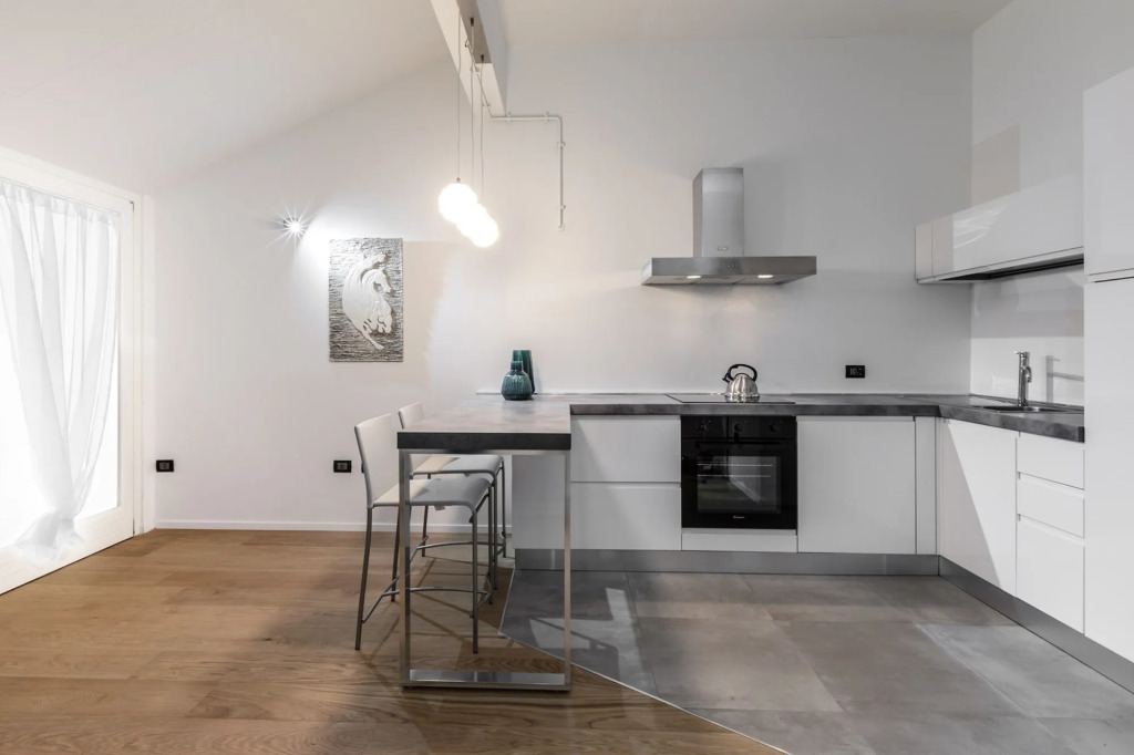 easyhomes - Brera Luxury Suites