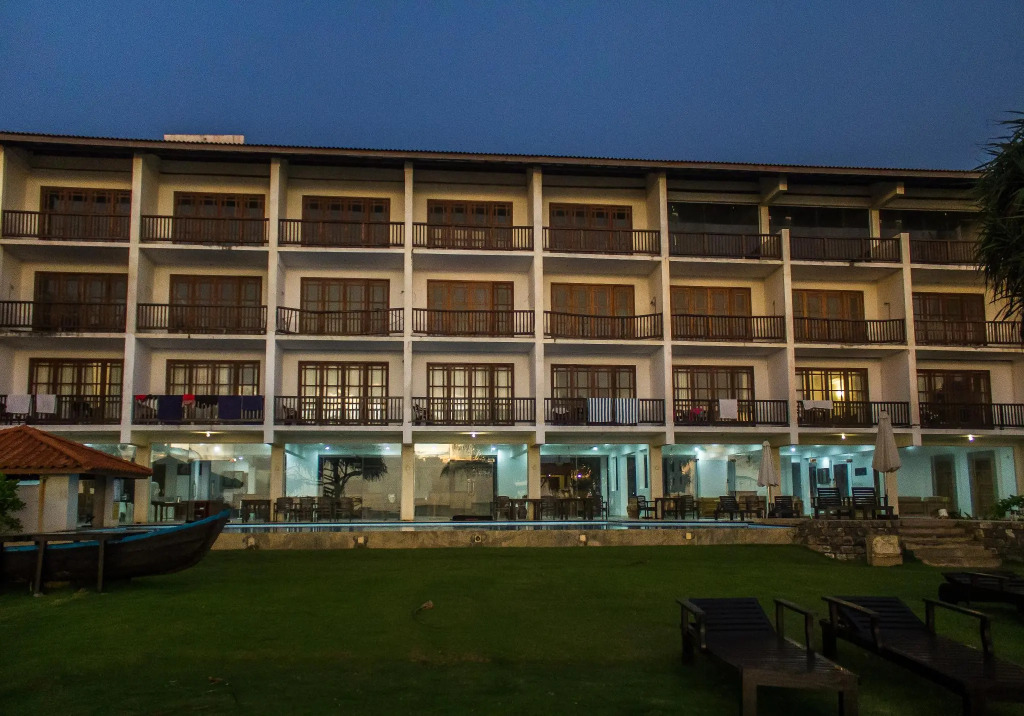 Serendib Beach Hotel