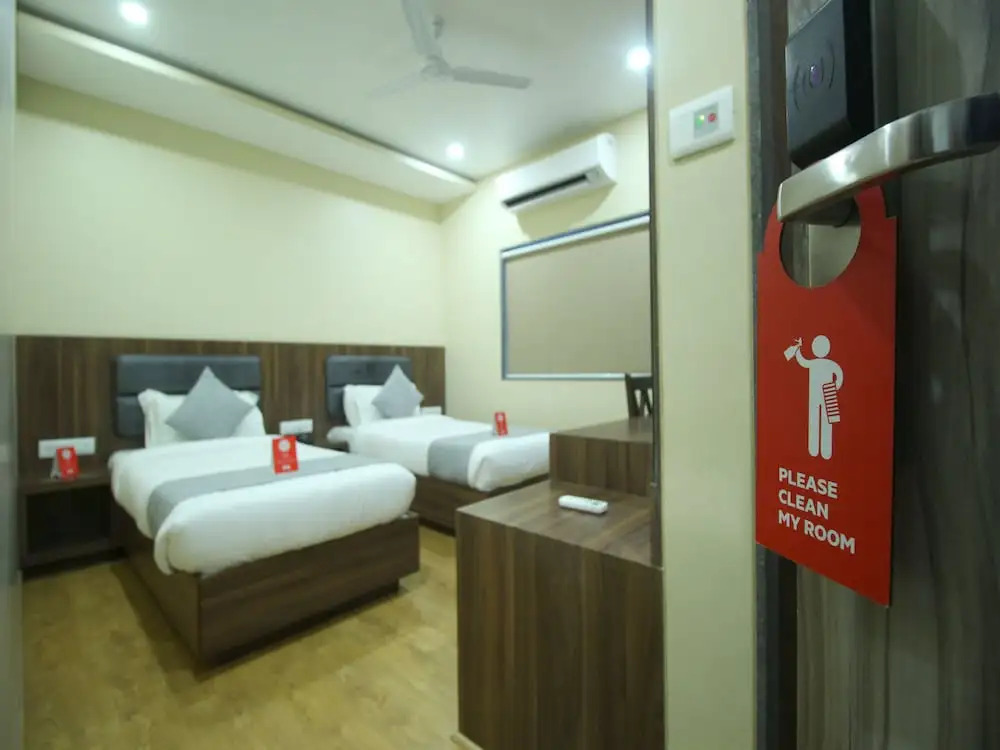 Hotel Limra Vadodara
