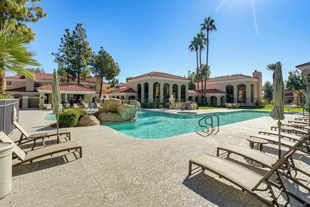 Patio + Community Perks: Stylish Scottsdale Escape