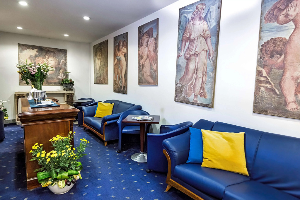 Hotel Diplomatic