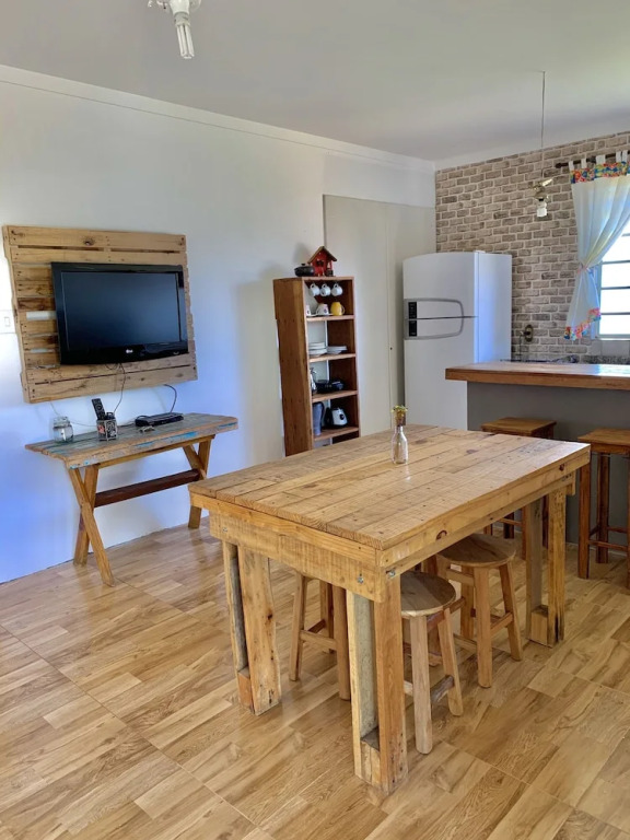 Charme e Aconchego - Casa para 10 pessoas com 3 quartos