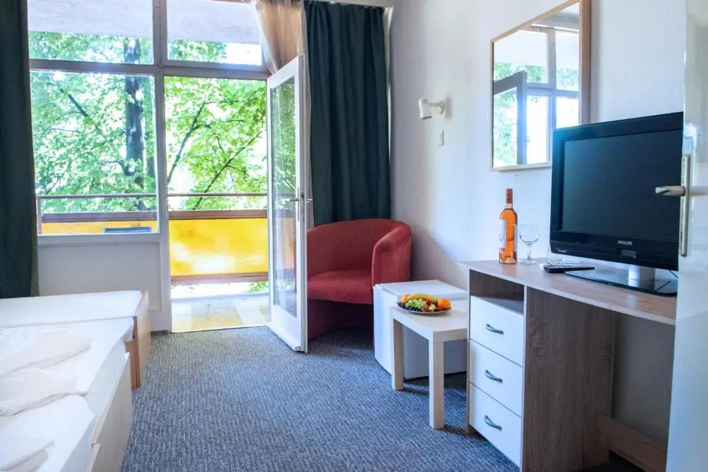 CE Napfény Hotel