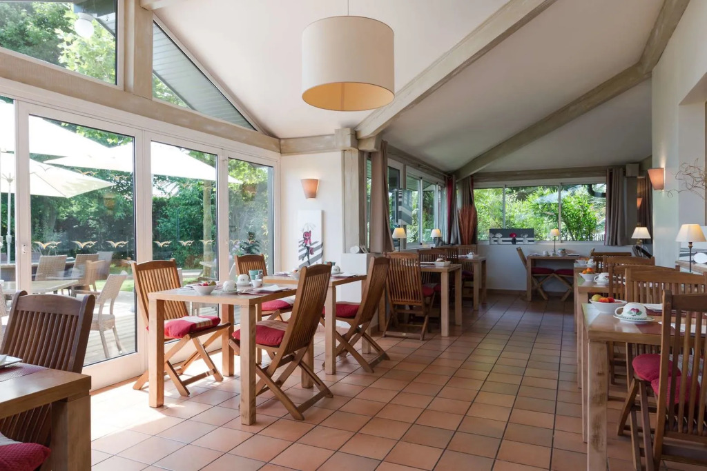 Hôtel INDARRA & SPA - Piscine