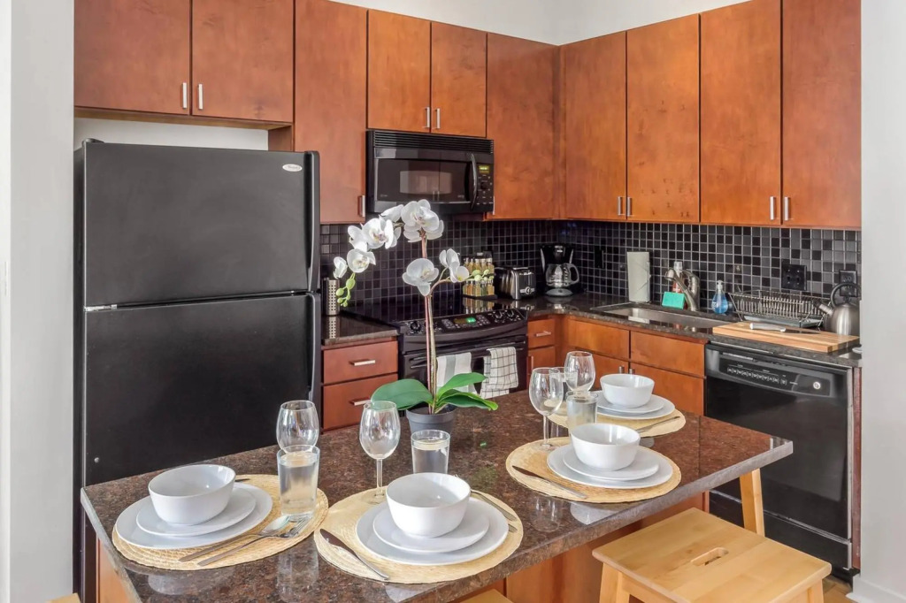 One Bedroom Apartment -10 Min Walk to Epicentre Wifi
