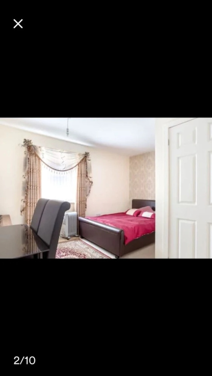 16 Maybury House