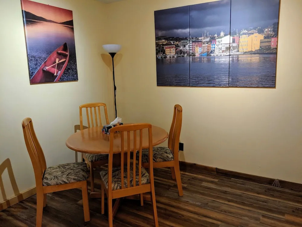 Frigon Suite -Waterfront