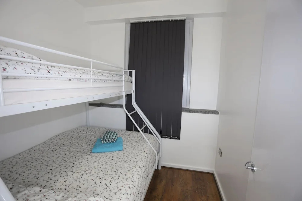 Beautiful 2 beds Woolwich Central Apt