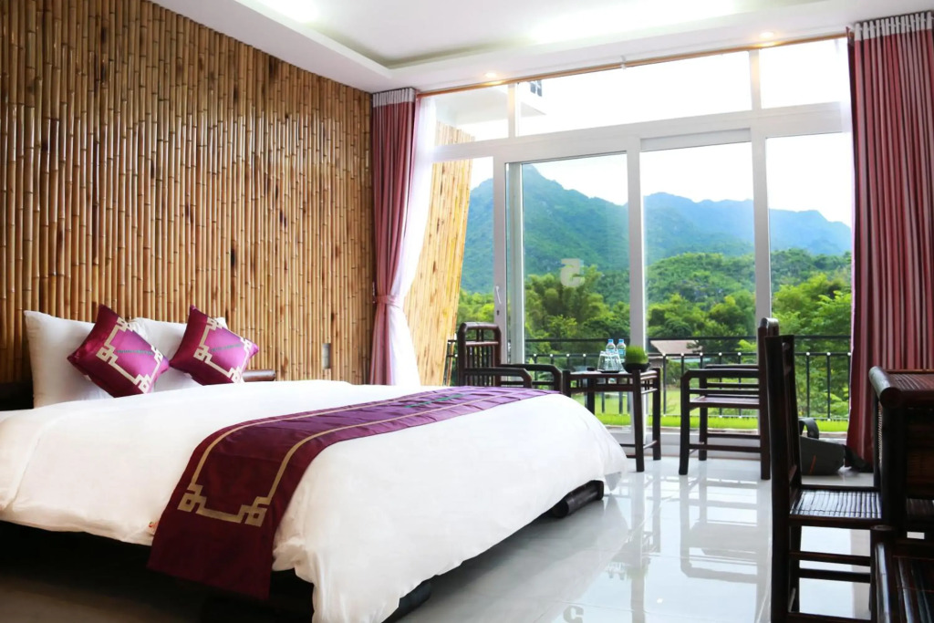 Mai Chau Sunset Boutique Hotel