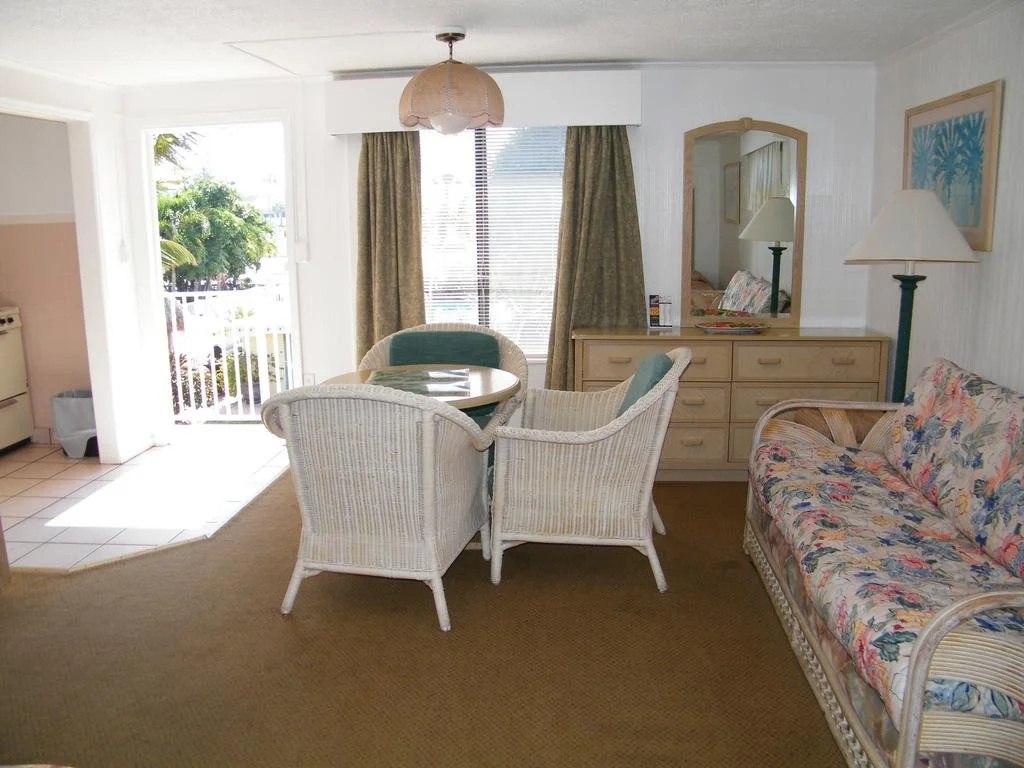 Sea Cove Motel