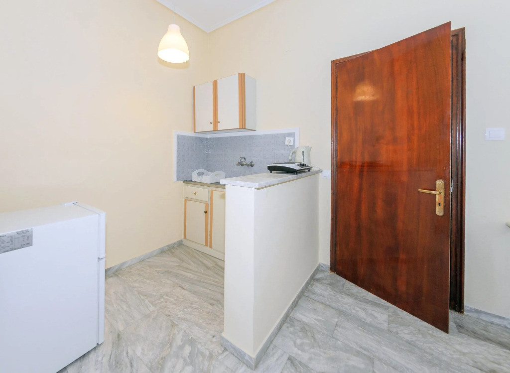 Denise Studios and Apartments