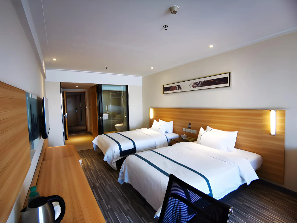 City Comfort Inn Wuhan Sanjiaohu Metro Station