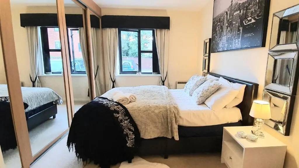 MELTON COURT APARTMENTS 2x 2bed2bath