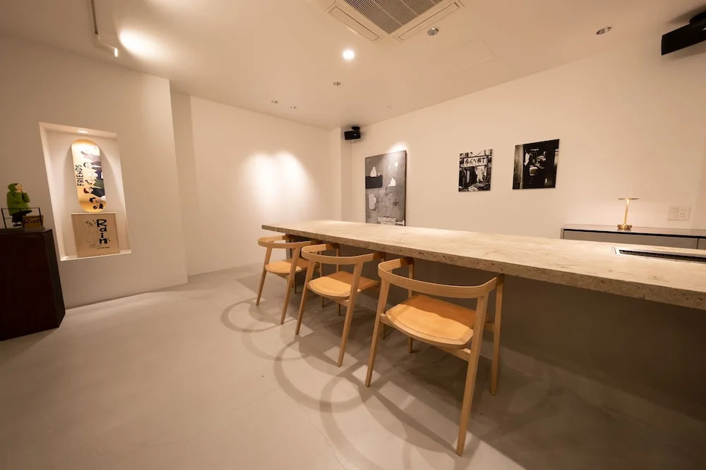 AET & o3 HOTEL
