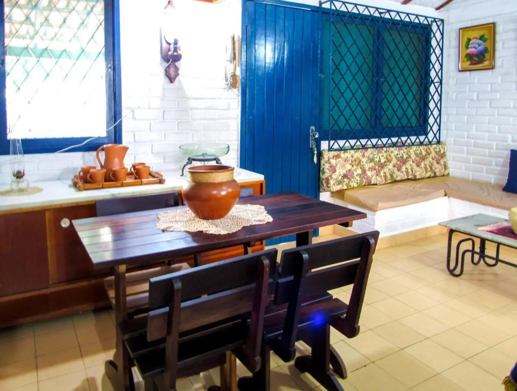 Casa c churrasq e lazer perto do mar, Cabo Frio RJ