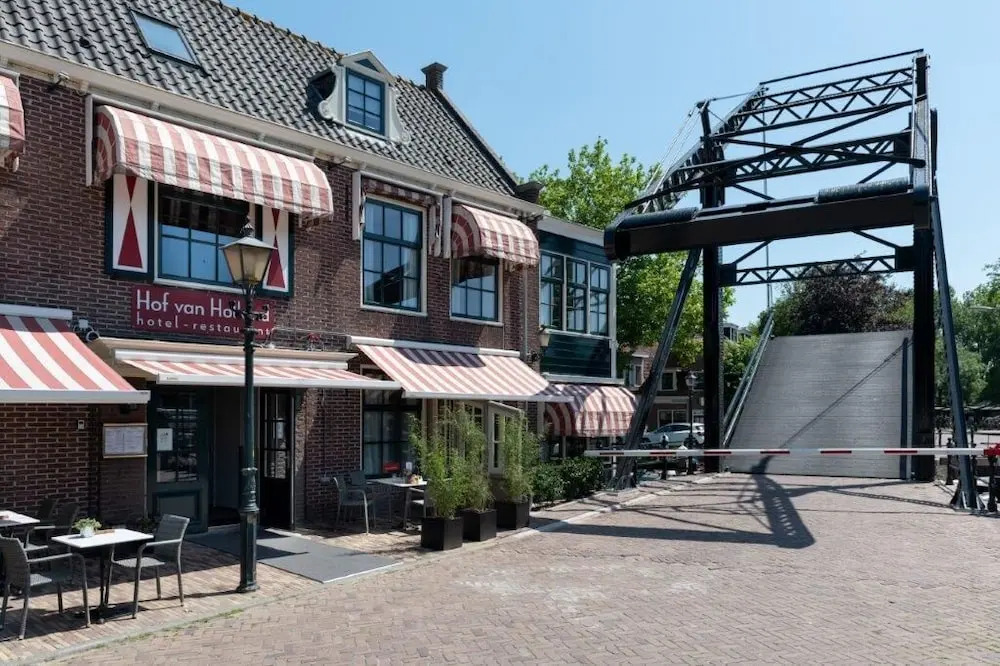 Hof van Holland Hotel