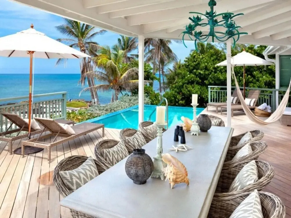 Sunny Vacation Villa 11
