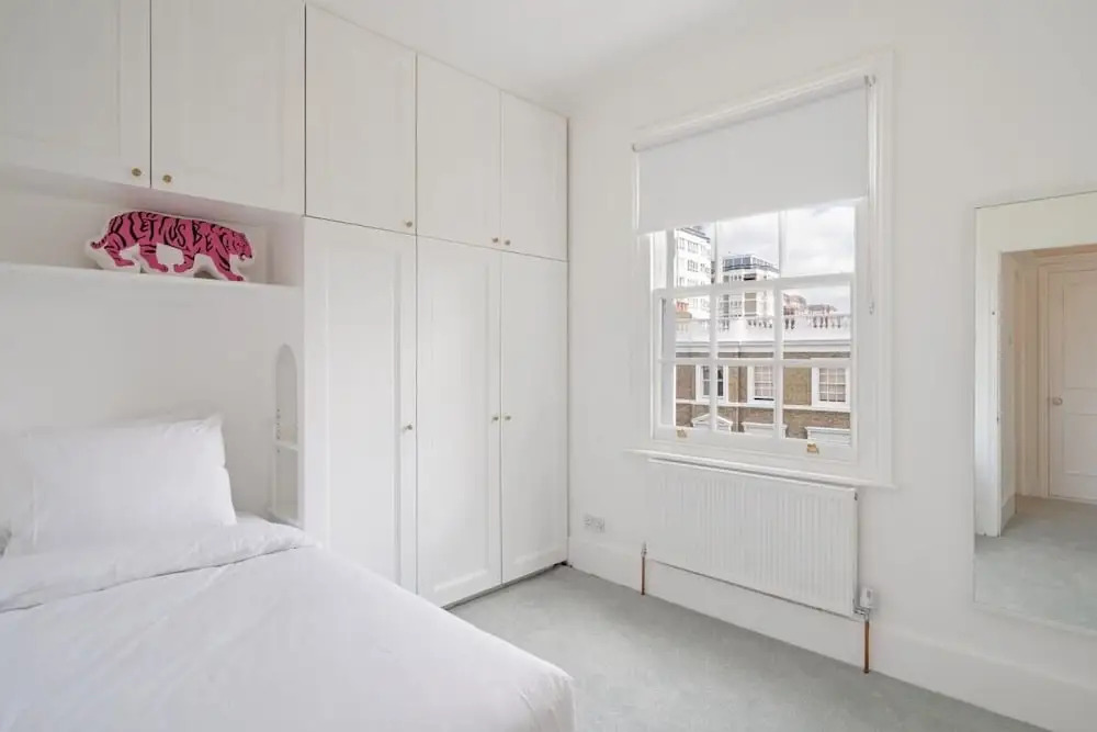 Sophisticated 2-bed, 2-bath apt in Chelsea