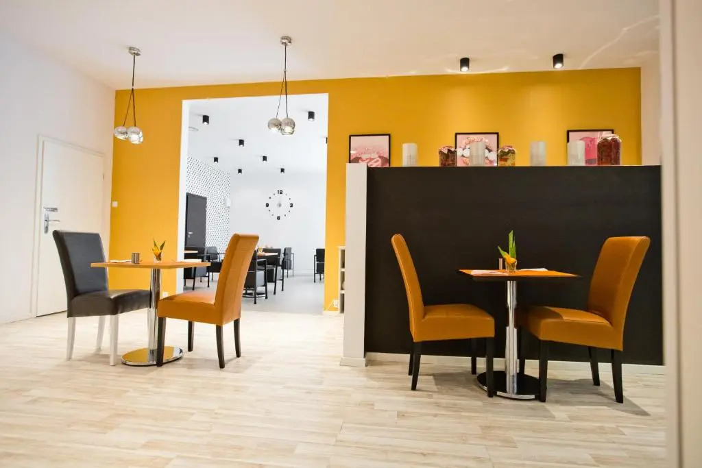 Platinum Apartments Aparthotel
