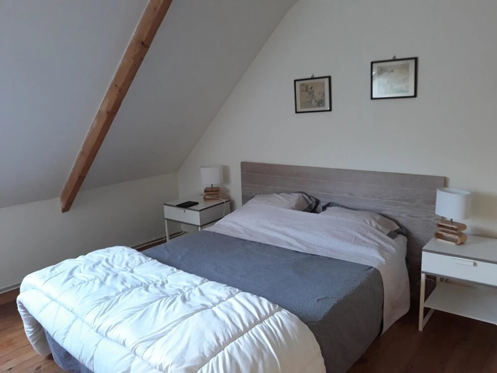 Maison confortable à Plehedel avec cheminée