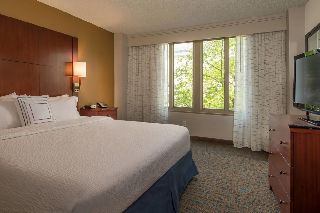 Residence Inn Bethesda Downtown