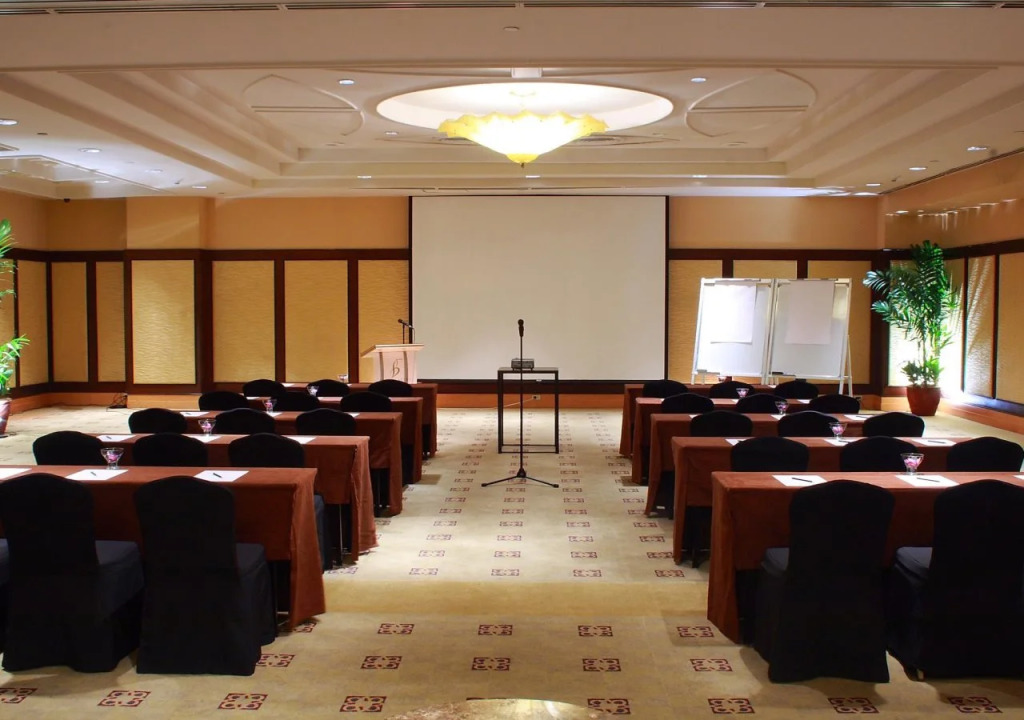 The Bellevue Manila