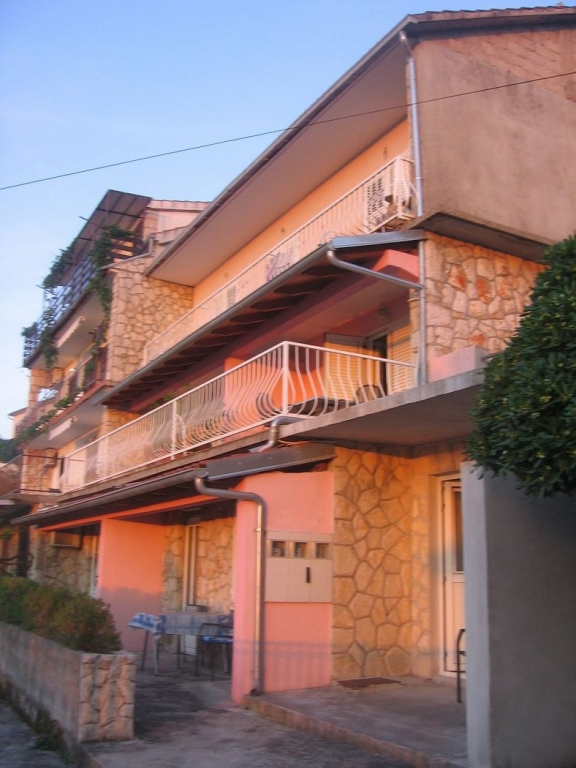 Apartment Marija1 - close to the center: A3 Jelsa, Island Hvar
