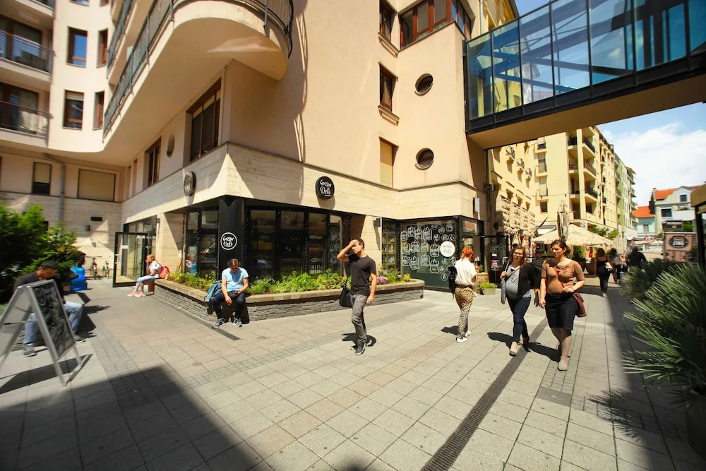 Club 99 Apartments