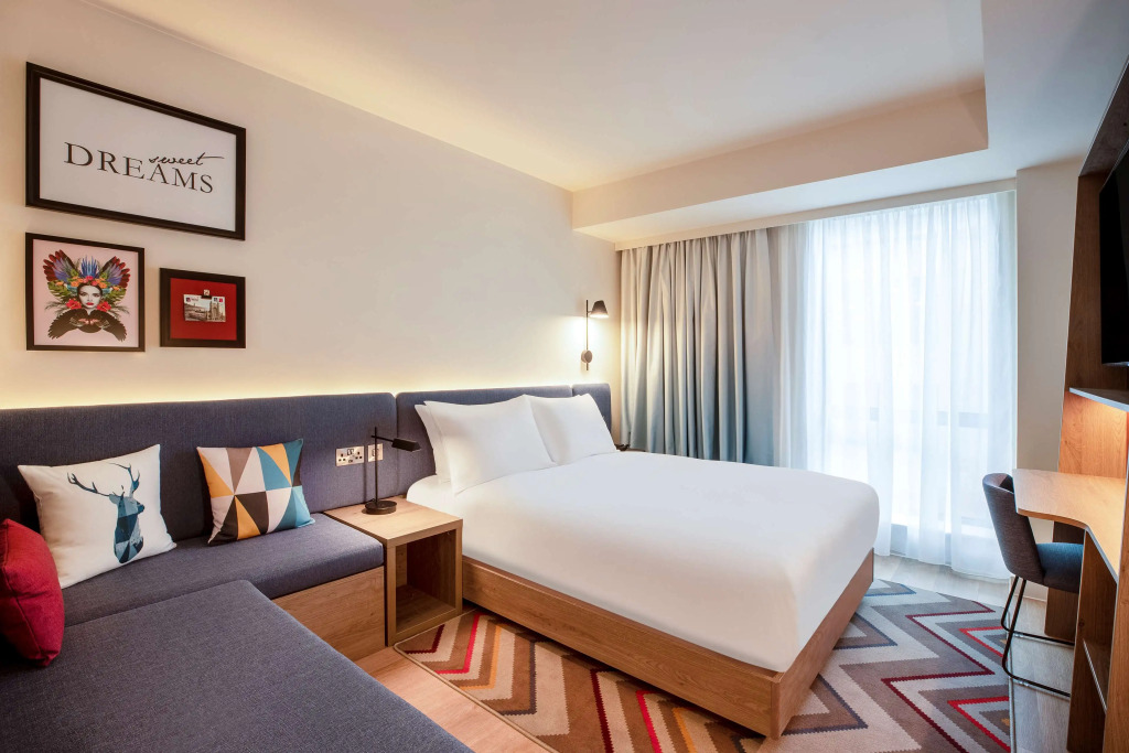 Hampton By Hilton Bath City