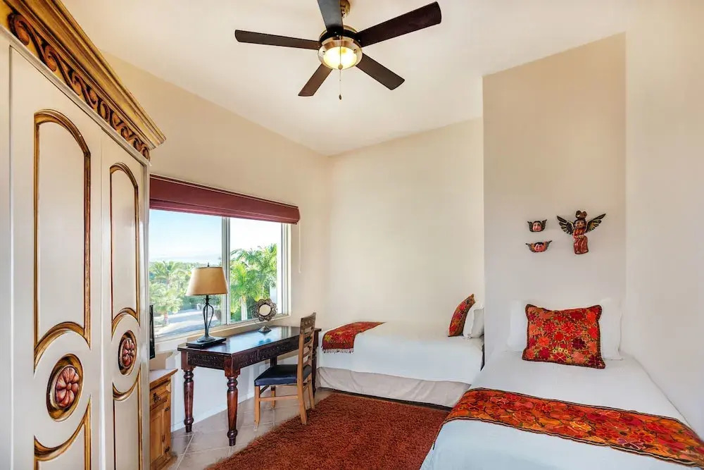 Villa De Oro 106 3 BR by Casago