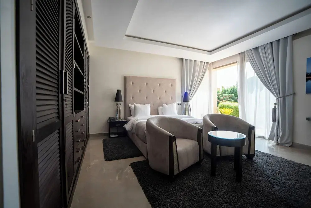 Palais Gen Eden Marrakech – Séjour VIP avec Piscine, Restaurant et Services Premium