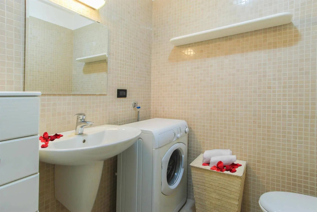 Scalo Halldis Apartment