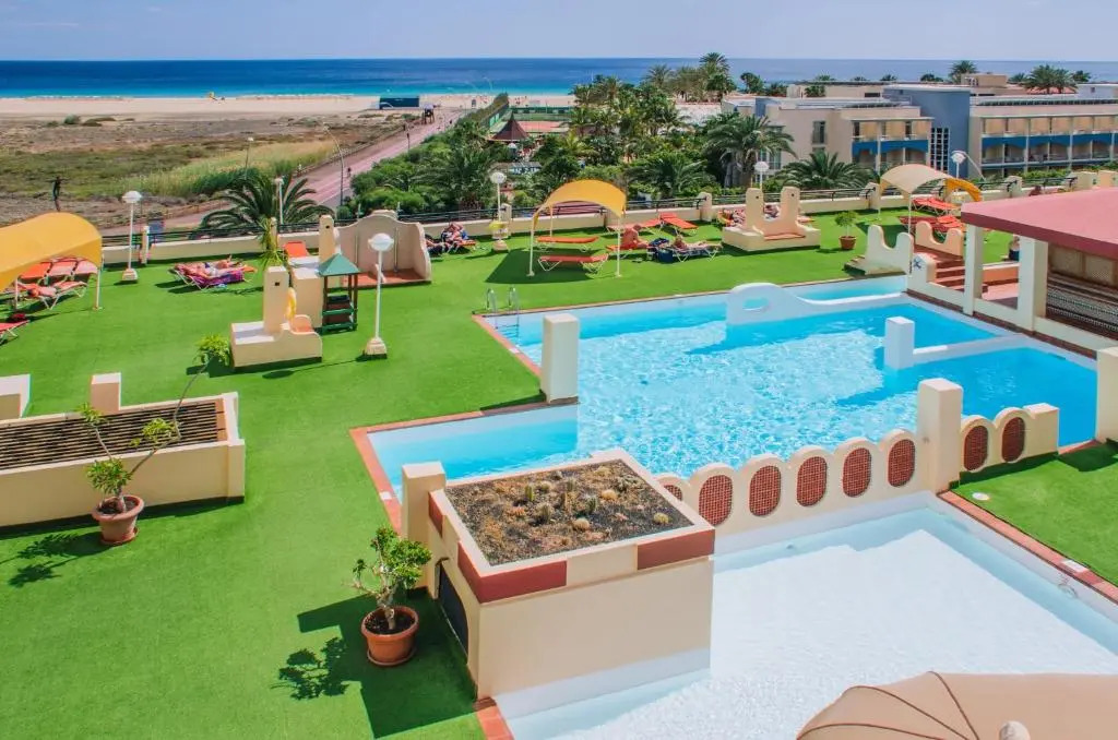 beach at 250 m, ocean view, 2 bedrooms, Wi-Fi