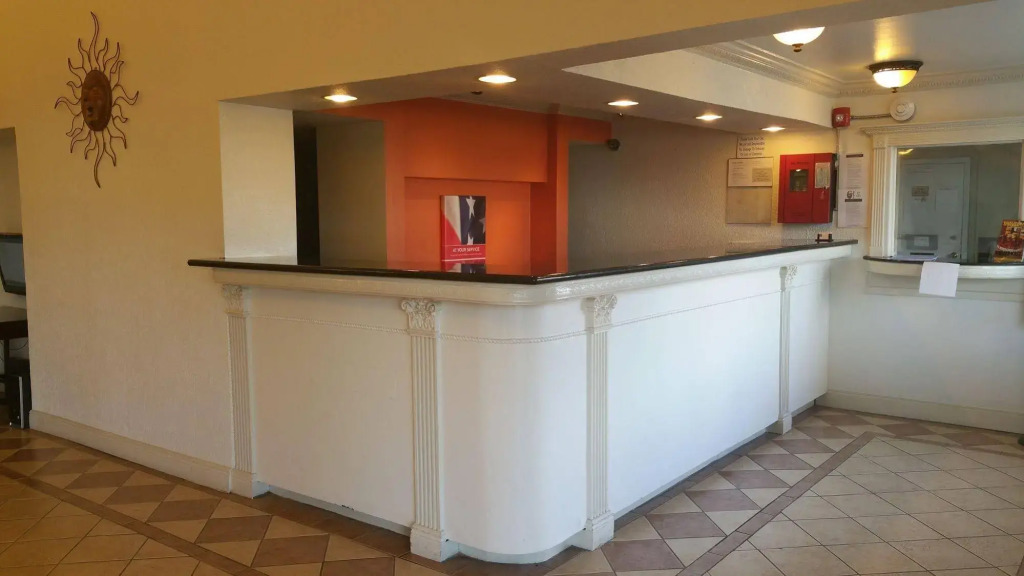Travelodge by Wyndham LaFayette