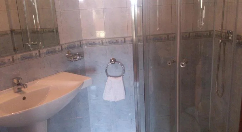 HOTEL BOLYARI