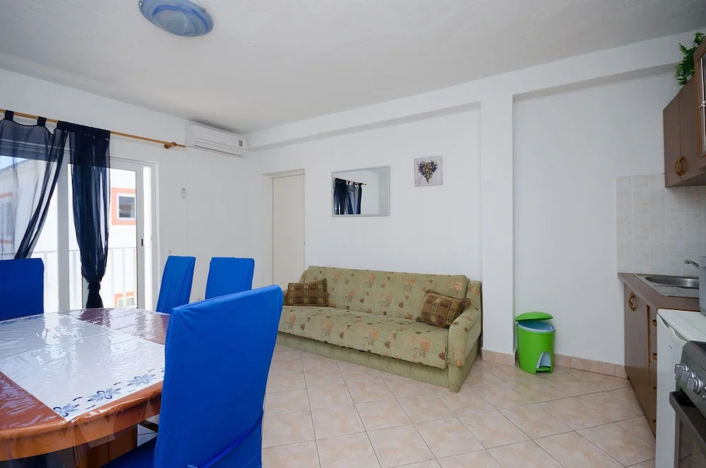Apartments Elvira