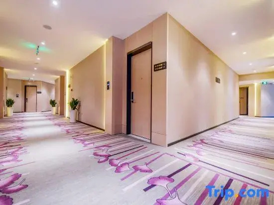 Lu Qi Hotels