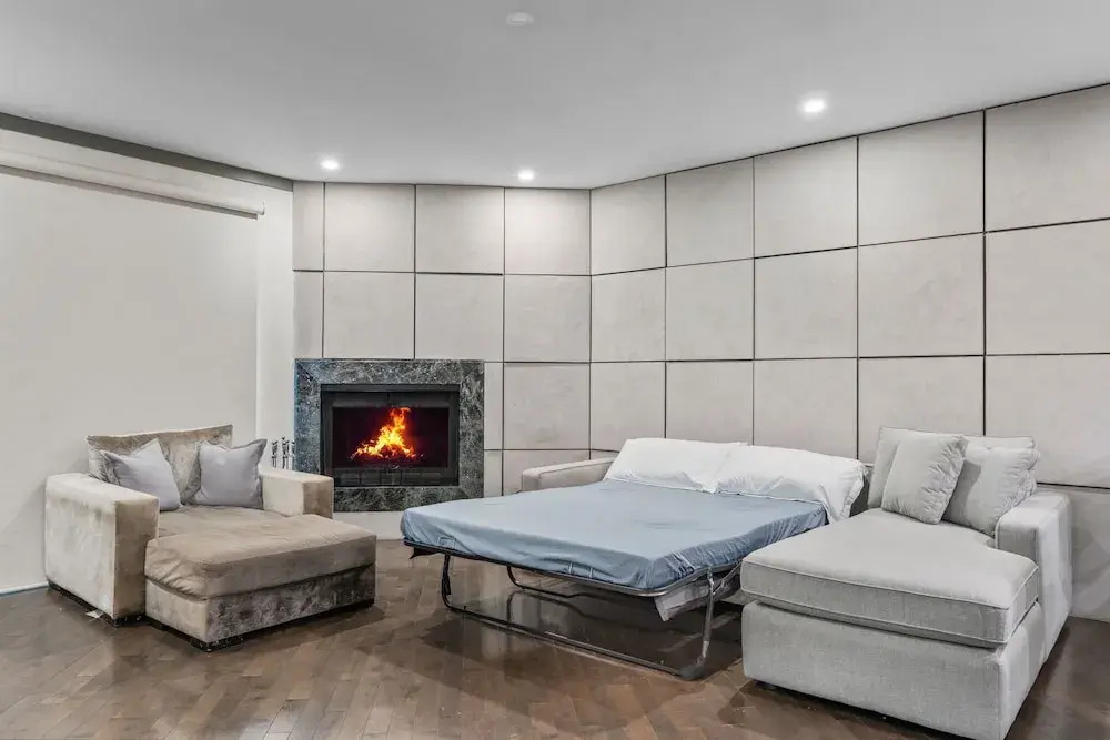 Stylish Westwood Condo