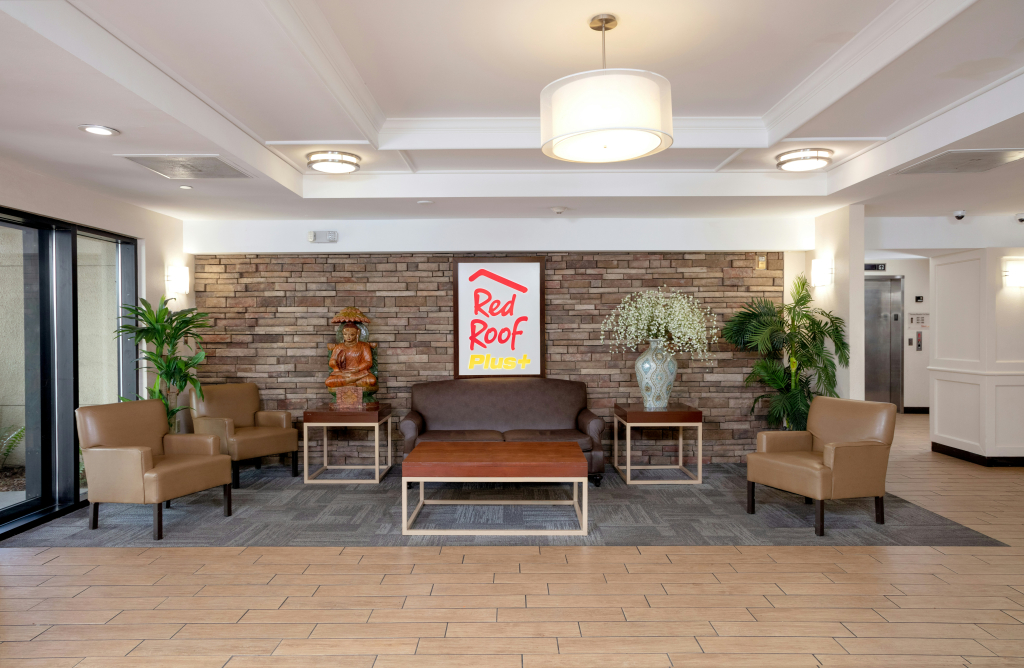 Red Roof Inn PLUS Miami Airport