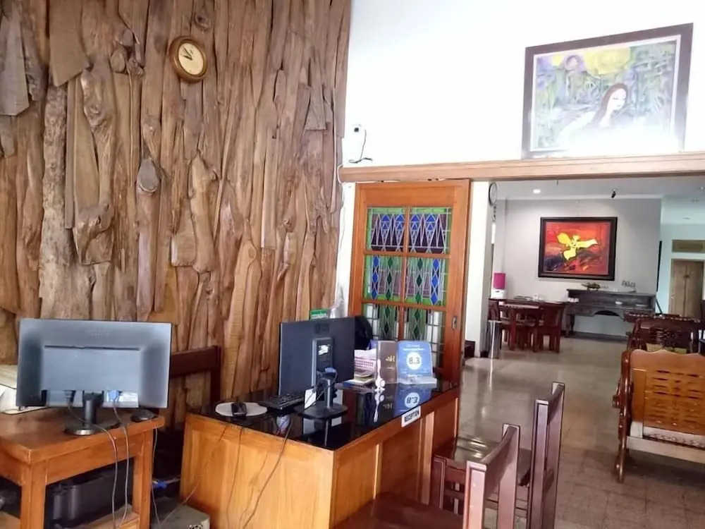 Helena Guest House