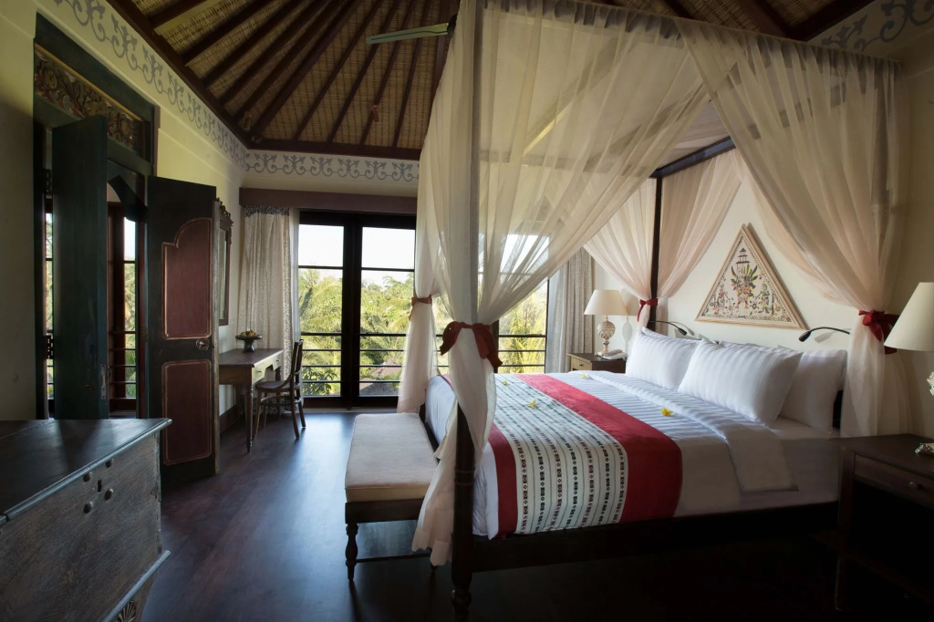 Отель Dwaraka The Royal Villas