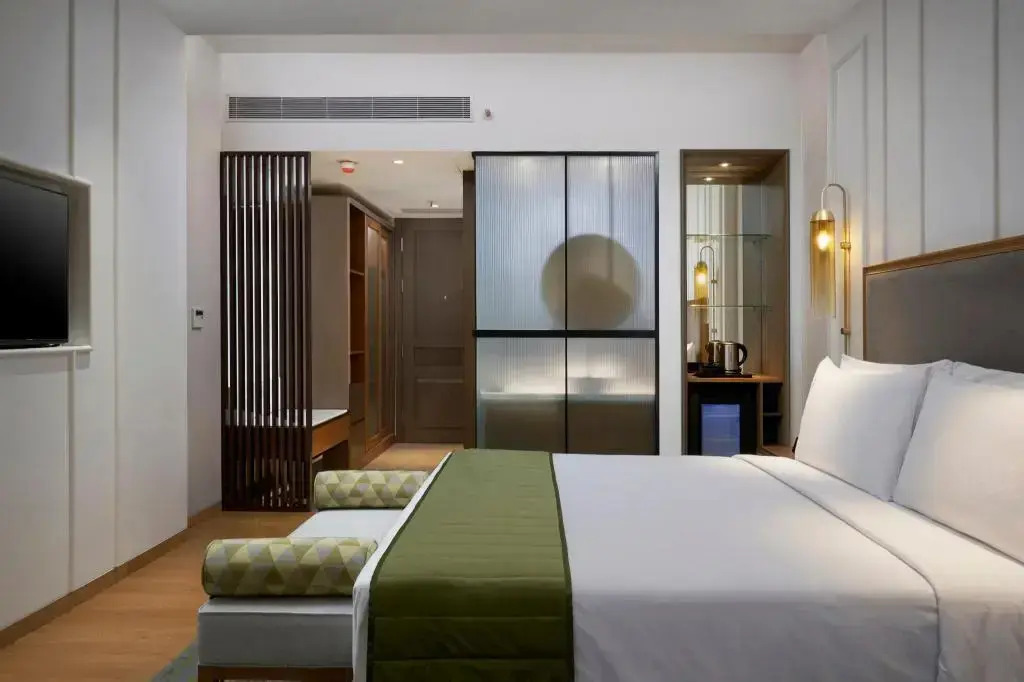 Holiday Inn Goa Candolim