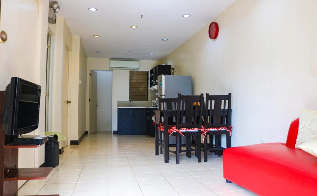 RedDoorz Plus at Strawberry Residences Mabolo Cebu FORMER RedDoorz Plus at Mabolo Cebu