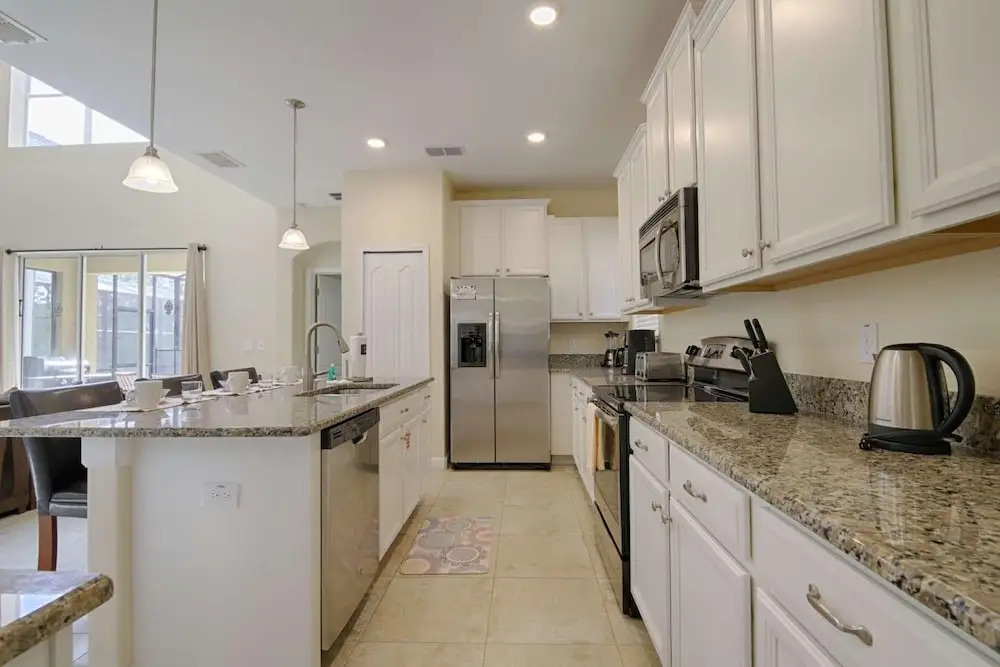 2914 Paradise Palms